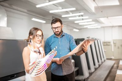 Qualitätskontrolle im Großformatdruck verbessern mit Print MIS